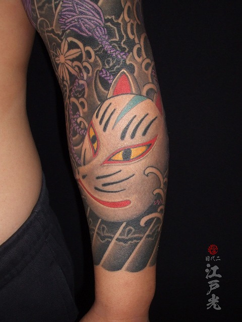 刺青タトゥー、狐、能面、腕、額彫り、ひかえ、カイナ、九分、渦潮