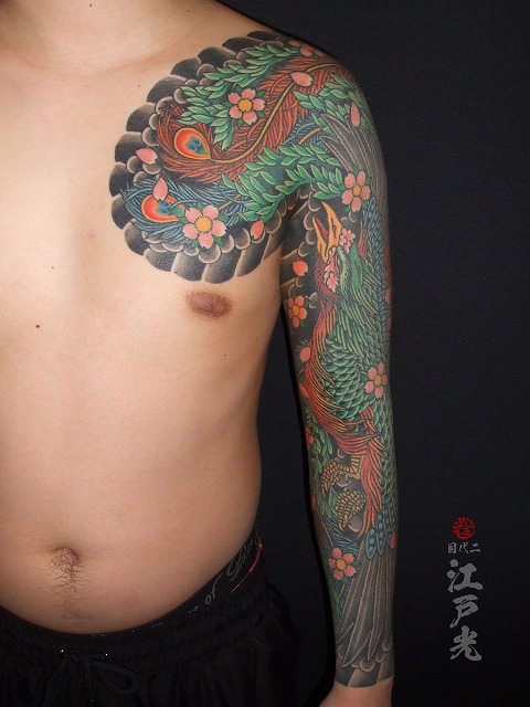鳳凰、phoenix tattoo 腕、額彫り、桜、ひかえ、カイナ、腕、和彫り、九分、長袖の刺青タトゥー