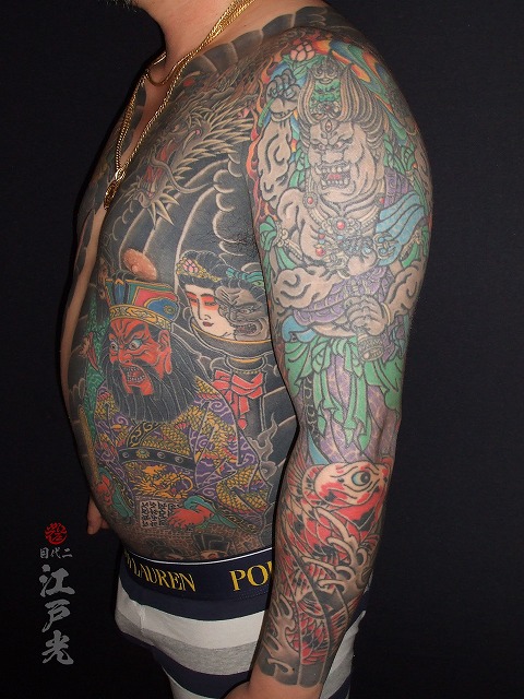 金剛夜叉明王、胸割り、和彫りの刺青タトゥー