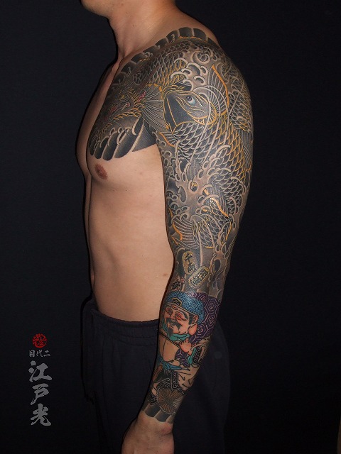 登竜門の刺青、鯉、腕、額彫り、長袖、十分、タトゥー：東京刺青師二代目江戸光