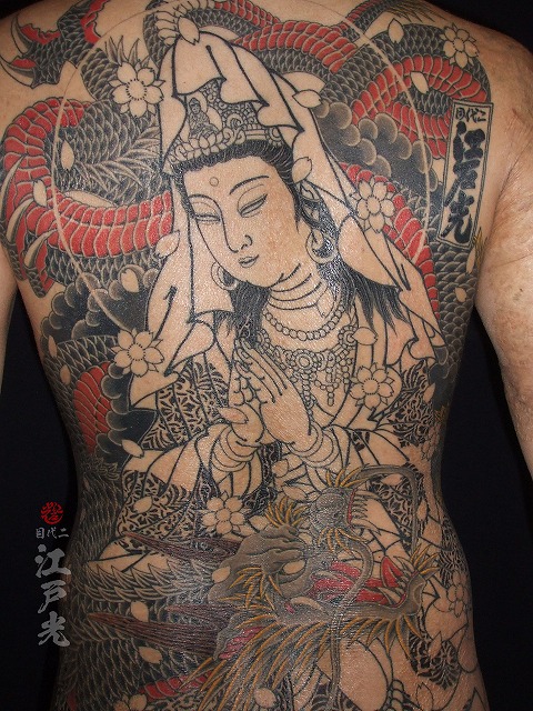 円光観音、円光龍観音の刺青、背中、和彫り、タトゥー：東京刺青師二代目江戸光