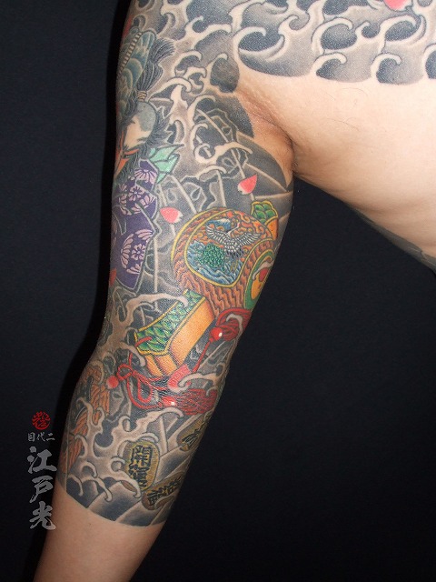 小槌小判の刺青タトゥー：東京刺青師二代目江戸光
