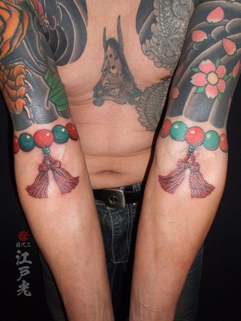 数珠の刺青 東京 刺青 タトゥー 和彫り 洋彫り 刺青師二代目江戸光