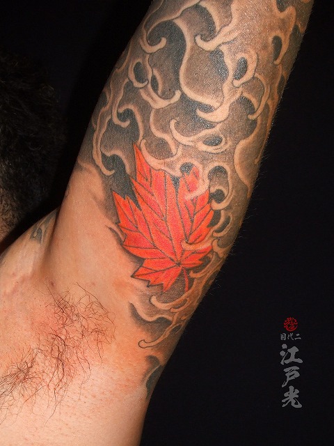 楓（カエデ）の刺青タトゥー